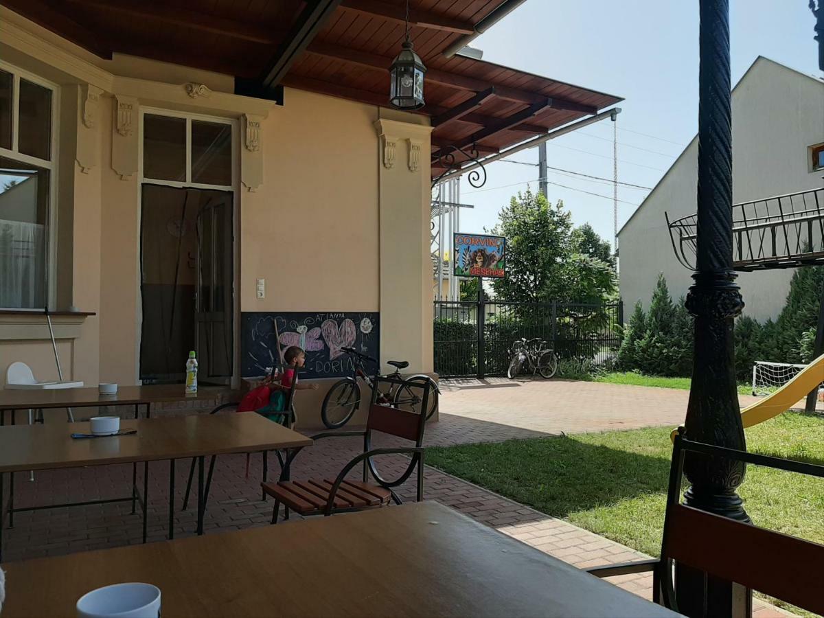 Gyulai Mesehaz Apartman Εξωτερικό φωτογραφία